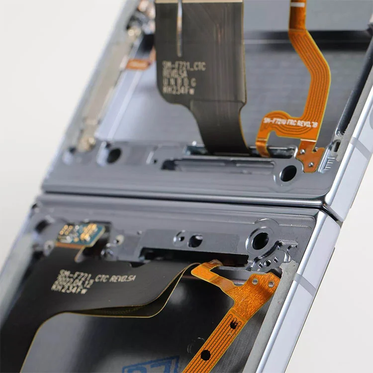 4 LCD ekranları çevirin
