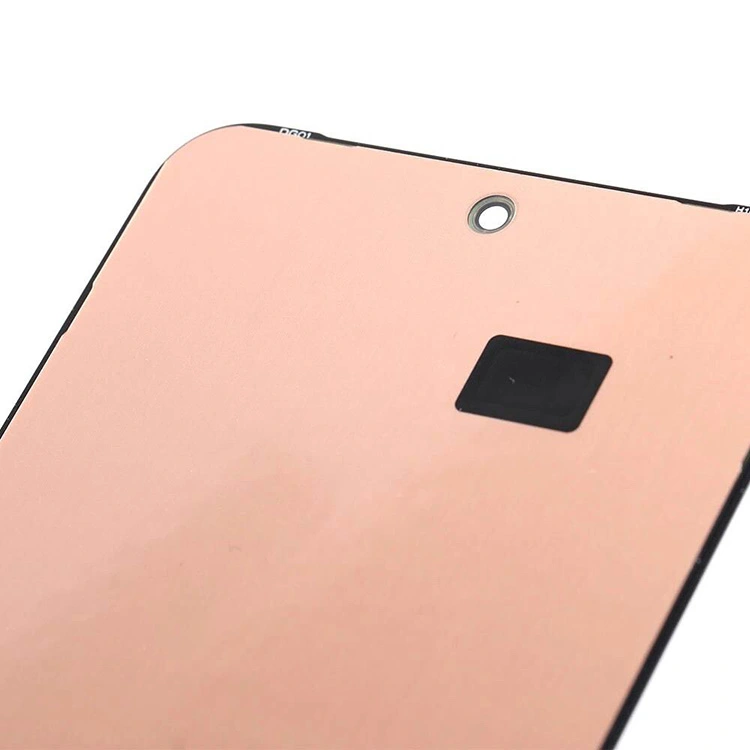 Pixel 8 LCD ekranlar