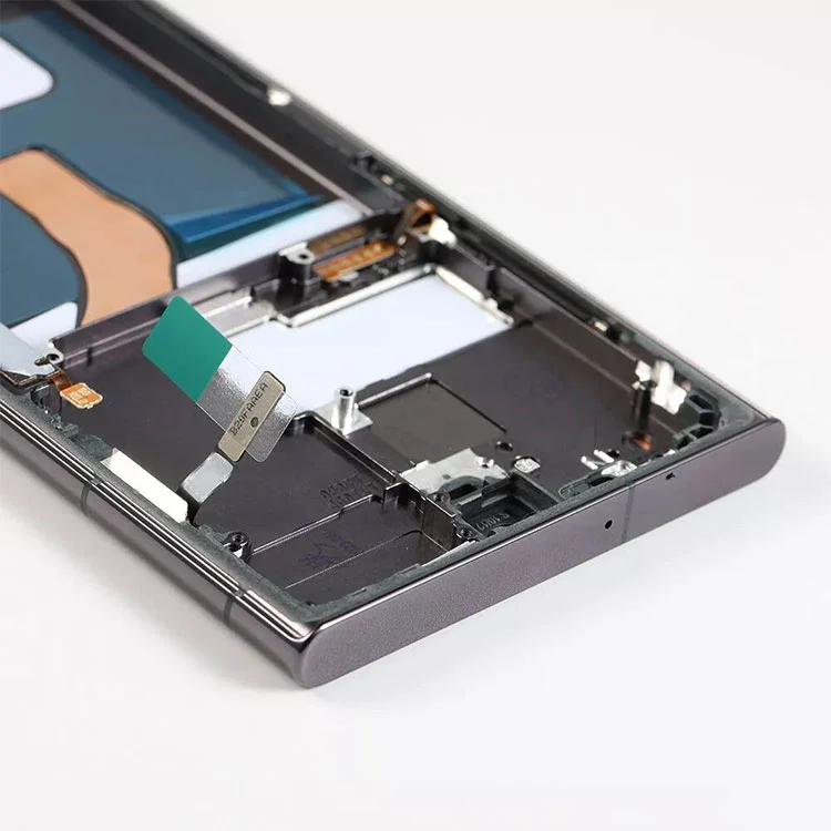 S22 Ultra LCD ekranlar