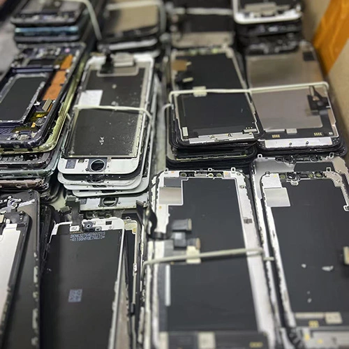 Kullanılmış iPhone LCD ekranlar